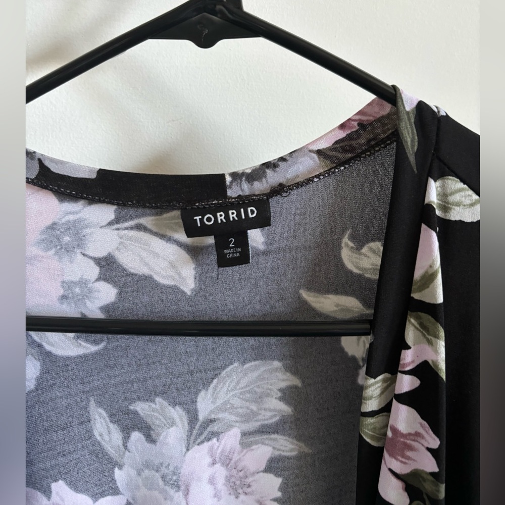 Torrid Floral Duster Cardigan - Picture 2 of 3